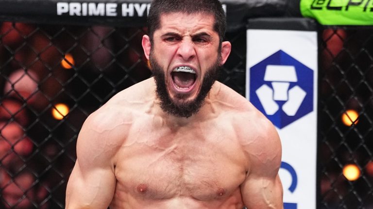 How to Stream UFC 330